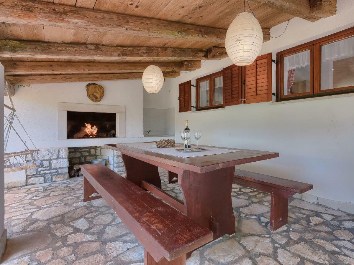Holiday Home Country House D&D By Interhome プーラ エクステリア 写真
